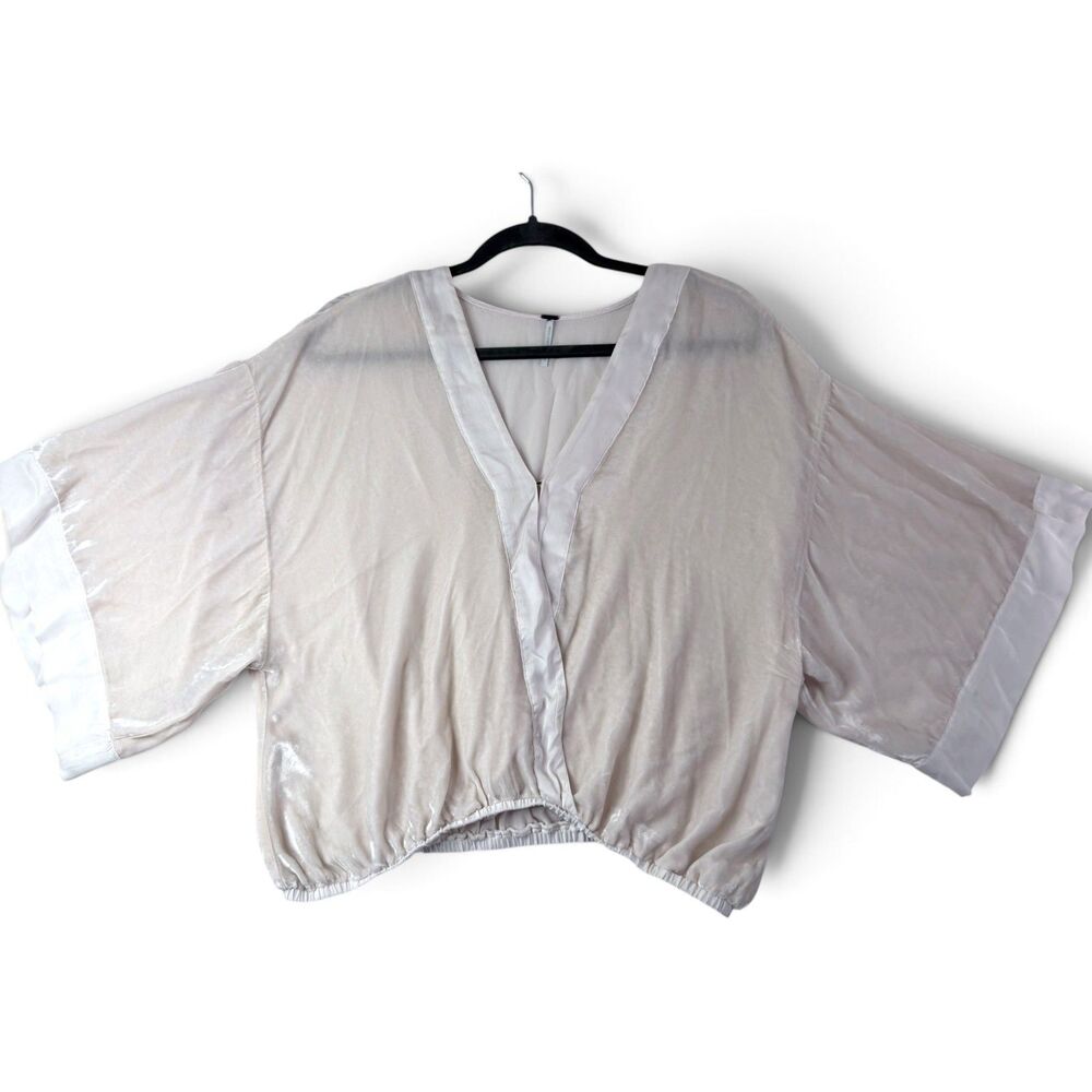 young fabulous & broke cream crushed velvet kimono sleeve blouse medium boho